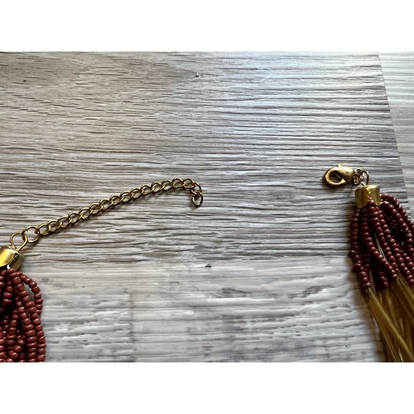 Multi strand beaded statement necklace - Picture 6 of 7